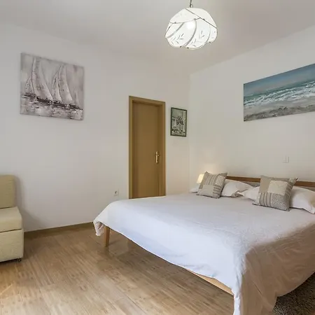 Apartmán Carrara *